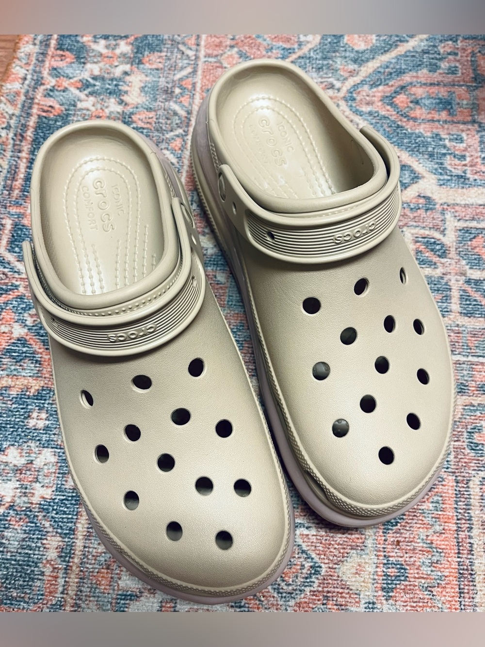 Crocs Mega Crush Clogs - Picture 3 of 7